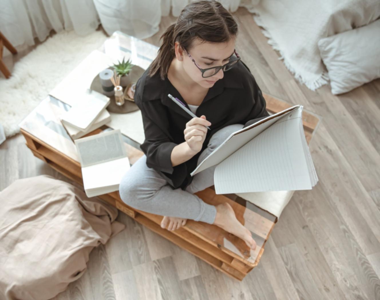 Professional learning environment with modern technology and collaborative workspace